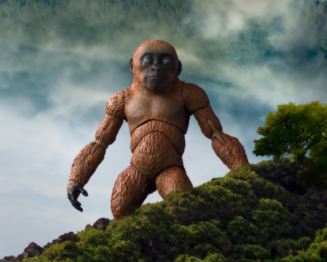SHMA-SUKO-&-MOTHRA-2024_10_image_jpeg